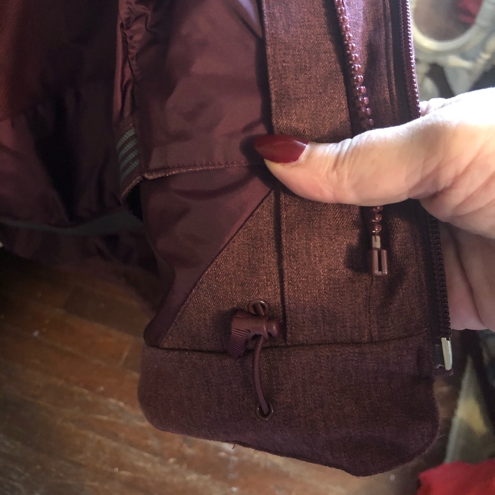 The North Face Inlux 2.0. Not Insulated! - Picture 11 of 15